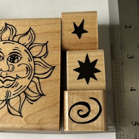 Sun, moon and stars S482 stamp set - Picture 5 of 8